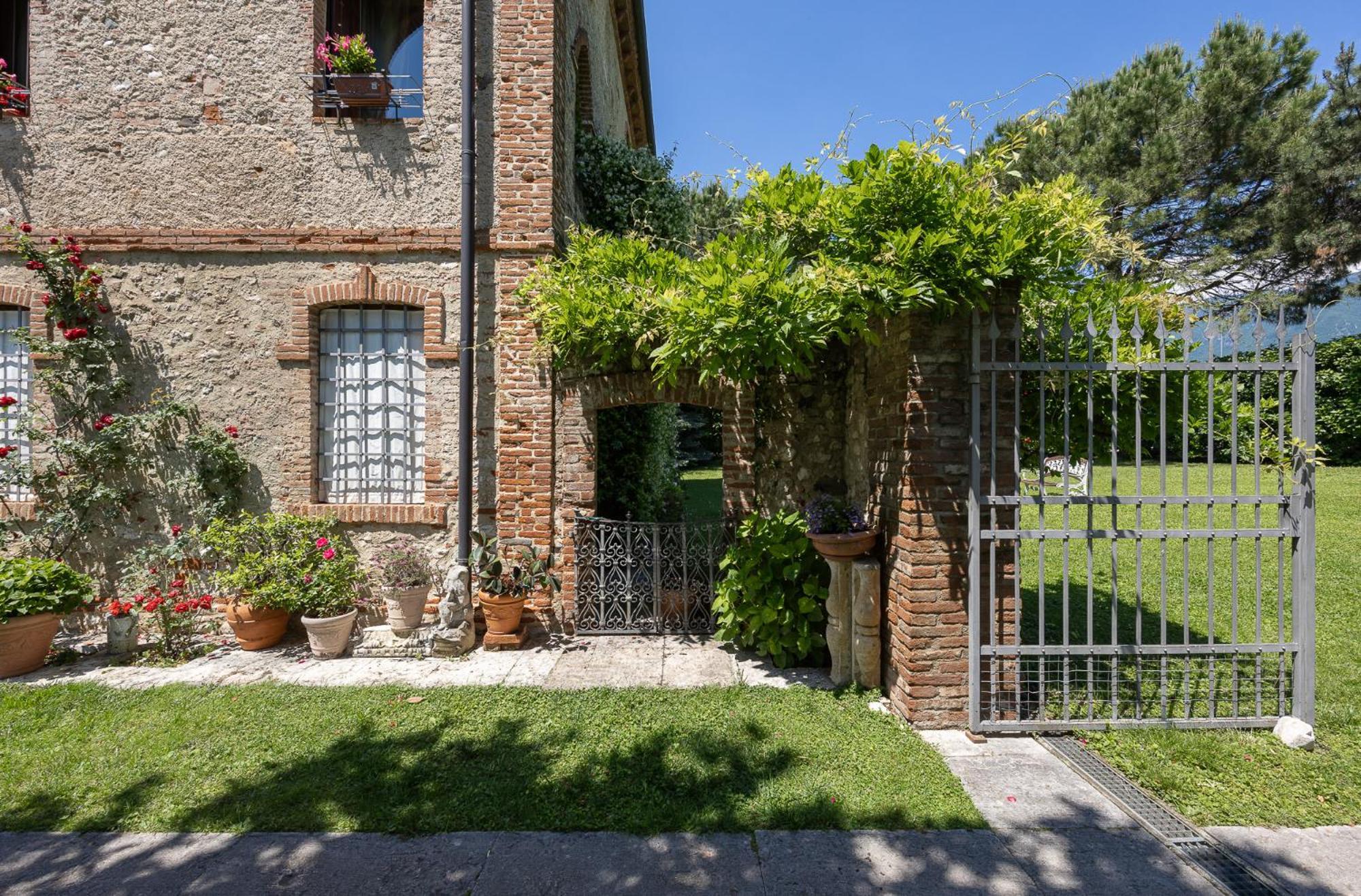Locanda La Corte Dei Galli Carre Exteriér fotografie